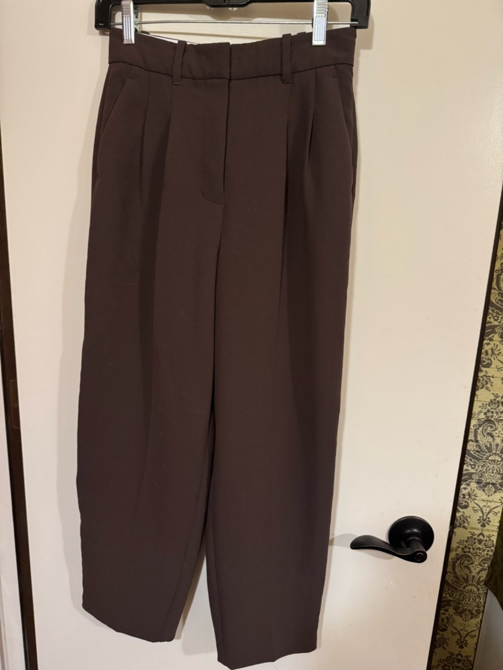 EUC Wilfred slacks // chocolate brown // 2
